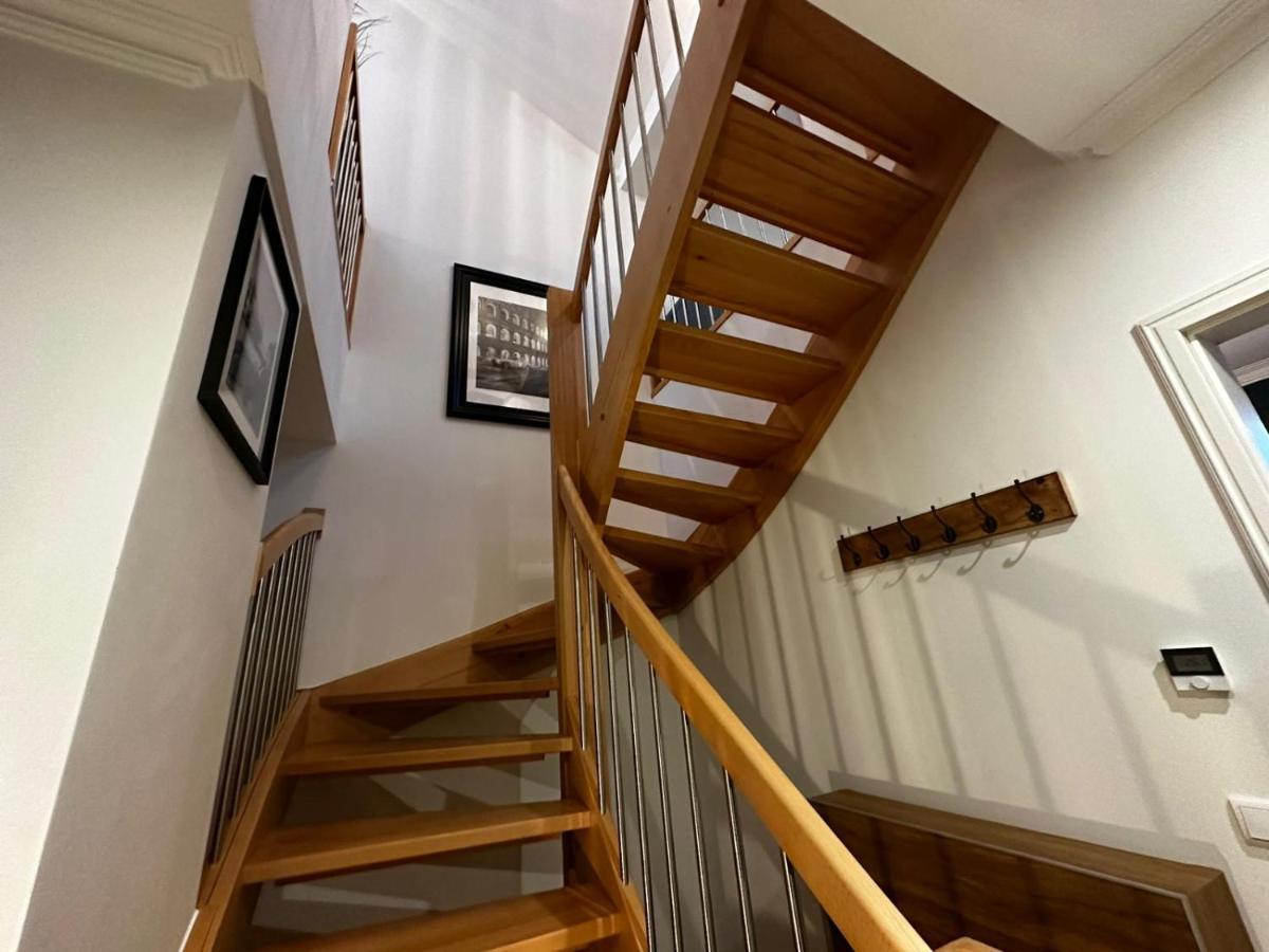 Nr 14 - Hochwertiges 3 Zimmer Maisonette Appartment Mit Grosszugigen Wohnbereich Und Balkon Lipsk Zewnętrze zdjęcie