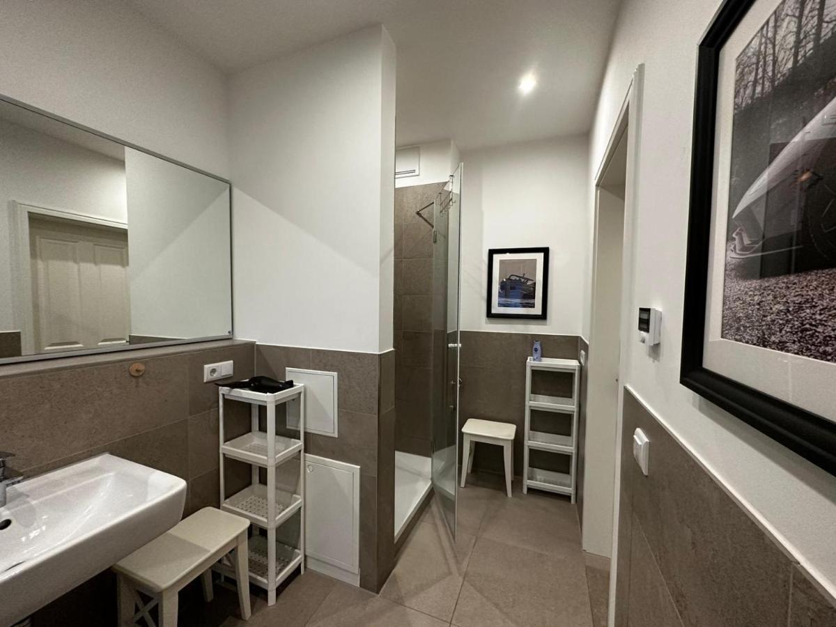 Nr 14 - Hochwertiges 3 Zimmer Maisonette Appartment Mit Grosszugigen Wohnbereich Und Balkon Lipsk Zewnętrze zdjęcie