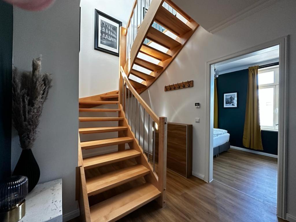 Nr 14 - Hochwertiges 3 Zimmer Maisonette Appartment Mit Grosszugigen Wohnbereich Und Balkon Lipsk Zewnętrze zdjęcie